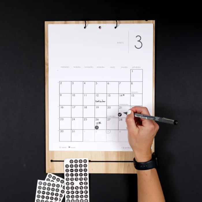 Kalender „Märgi ära“ 2026 / vineeralusel - Image 2
